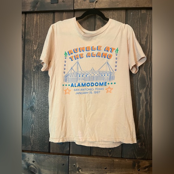 Vintage 1997 Alamodome Rumble at the Alamo 90s Boxing Tee Buttery Soft - Picture 1 of 9